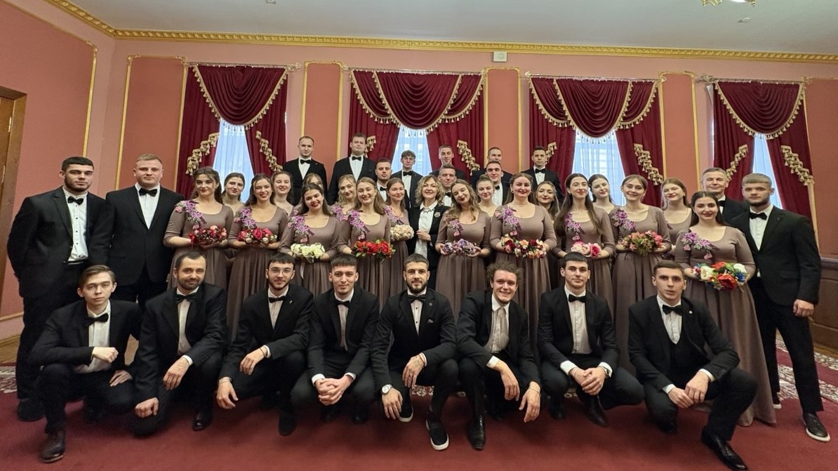 Мішаний хор «Резонанс» на урочистостях до Дня працівників культури