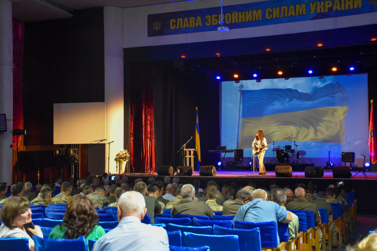 Кафедра військової підготовки ЧНУ відзначила своє 75-річчя