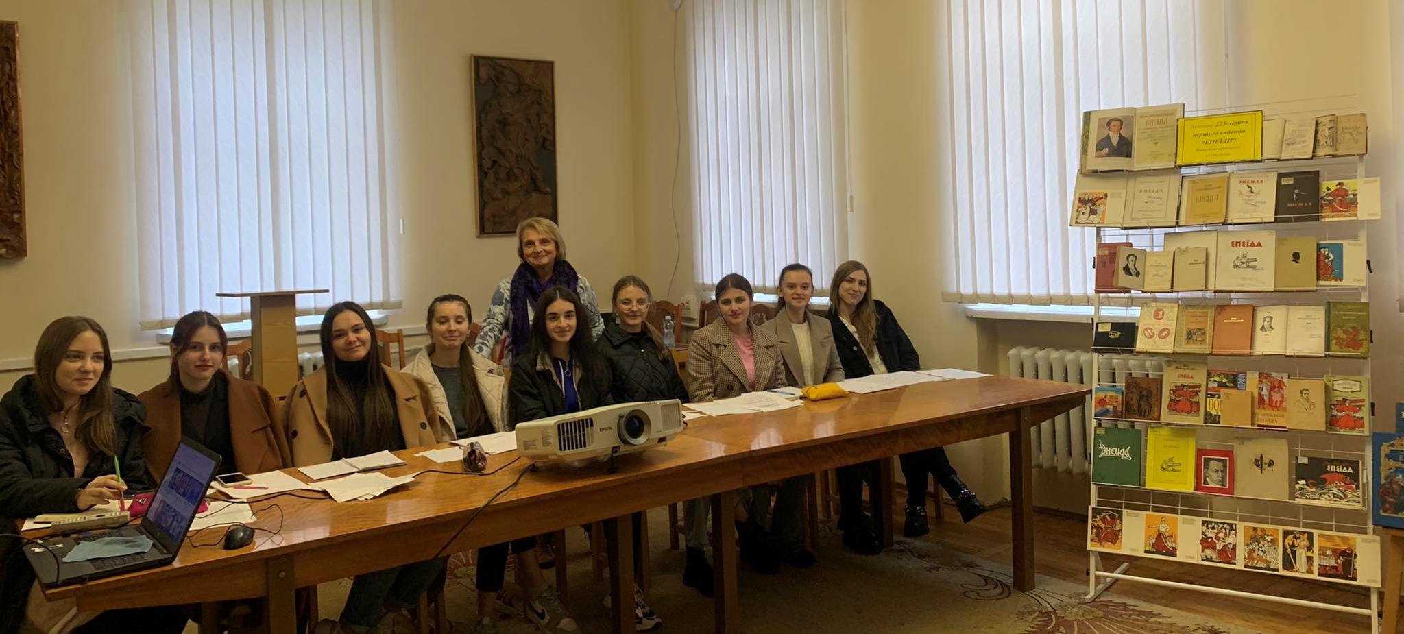 "Молодь та мова – єдність через Слово" : міжнародний інтелектуальний студентський турнір