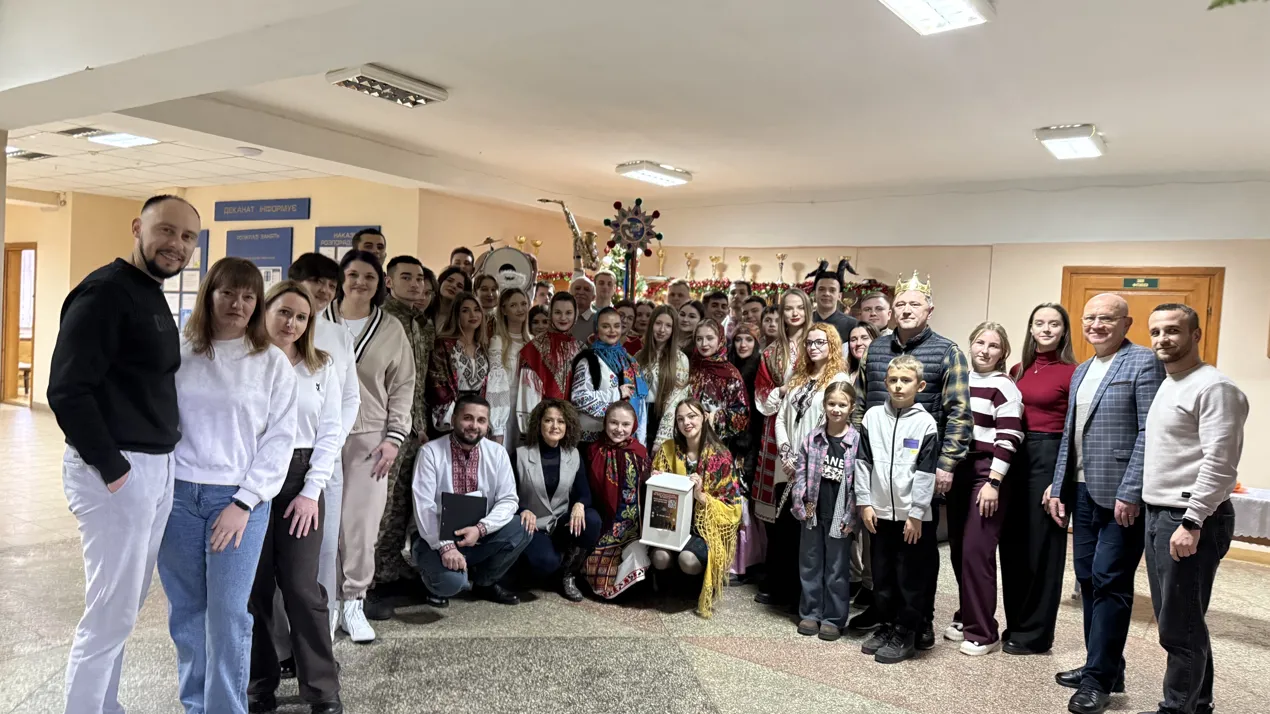Різдвяна коляда на факультеті -2025!