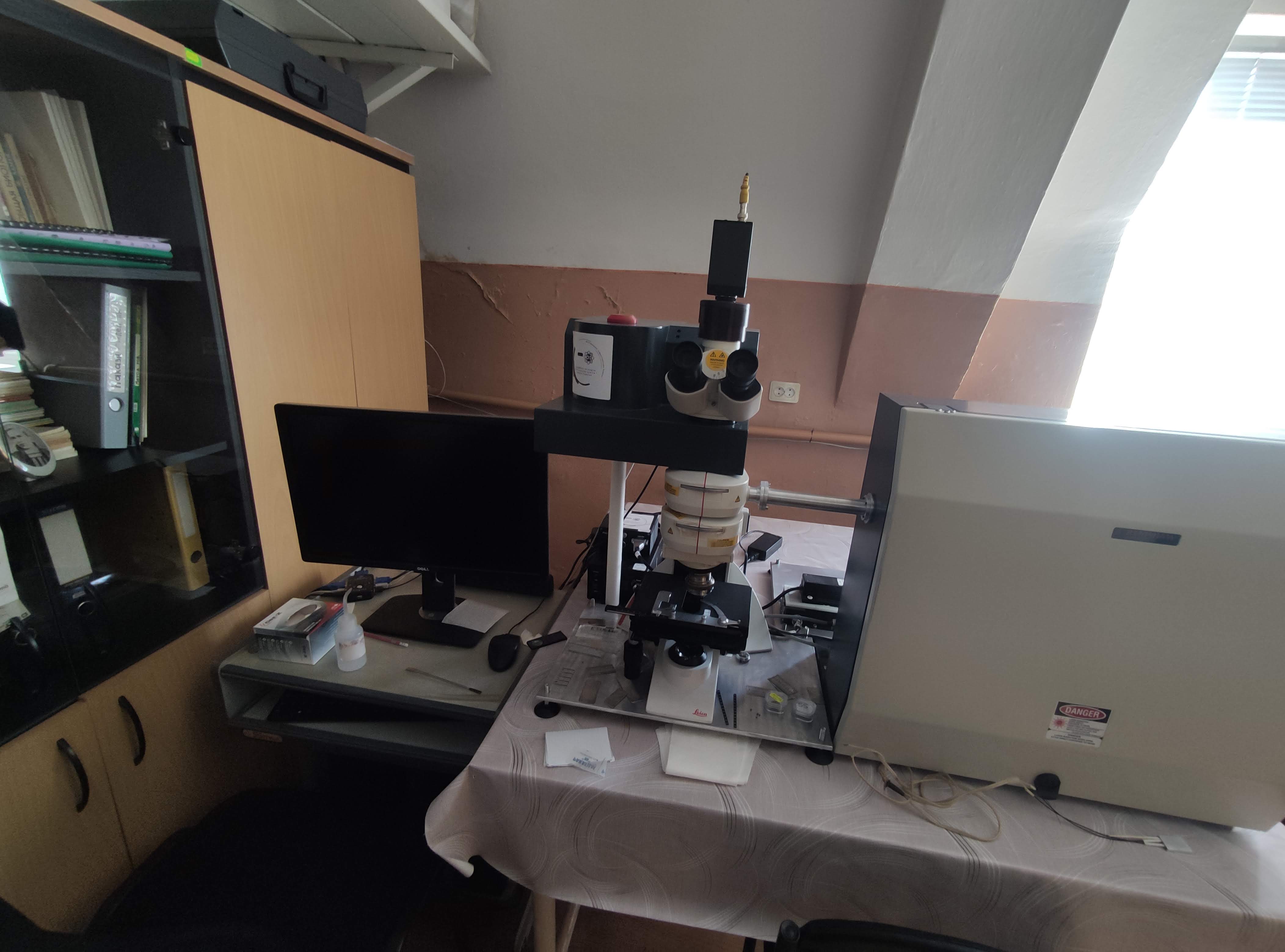 Раман-FTIR мікроспектрометрія