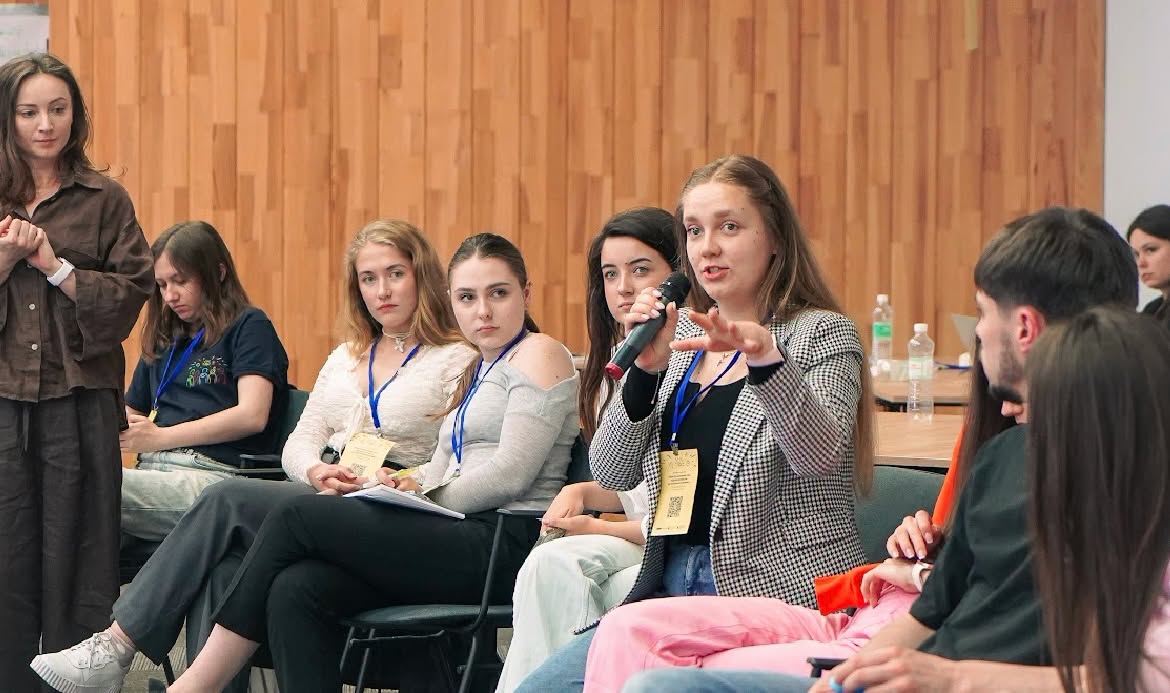«Молодь повинна бути частиною рішень і змін»