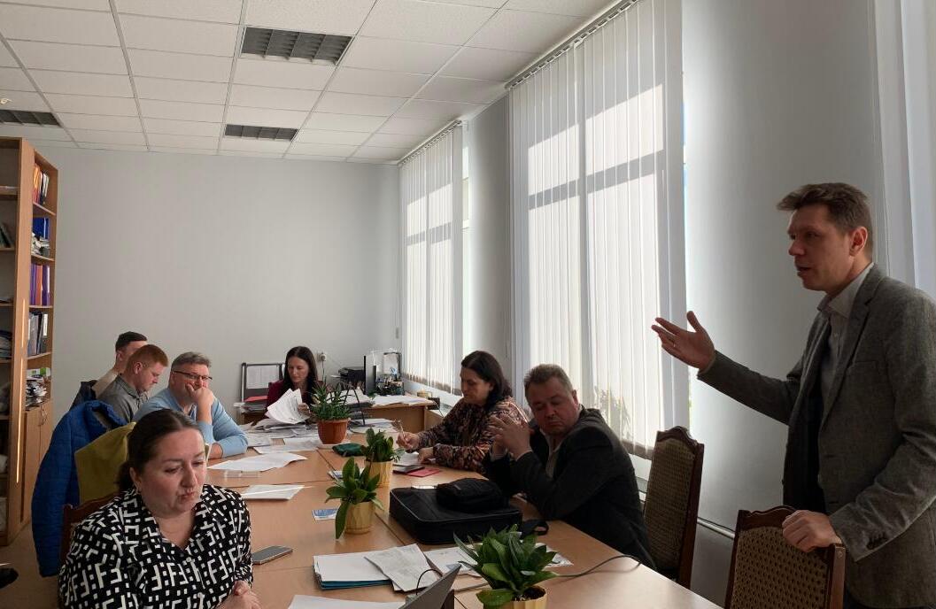 Попередній захист кваліфікаційних робіт: оцінка якості та рекомендації для покращення