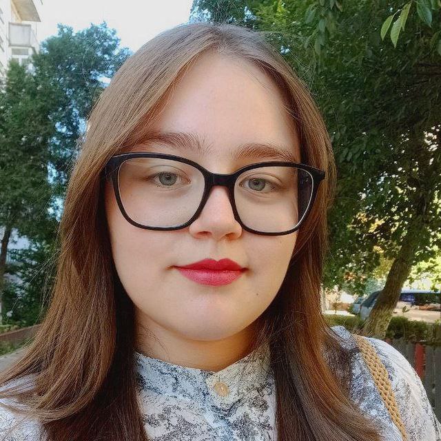 Олександра Яковчук