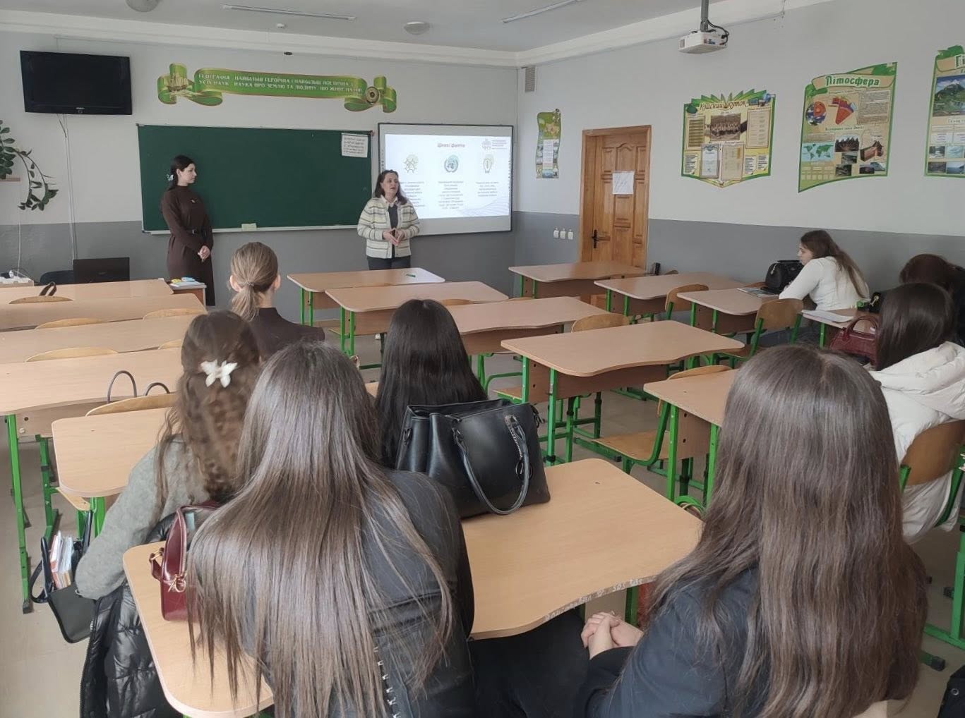 Майбутнім абітурієнтам про соціальну роботу та її можливості