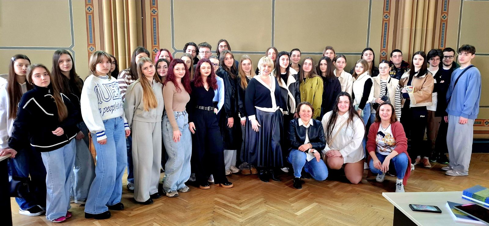 Кожен на своєму місці може робити щось для України