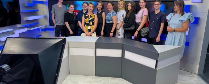 Студенти-фінансисти відвідали чернівецьке телебачення