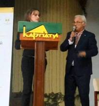Тимочко Л.І. та Володимир Стретович - президент Спілки пасічників України   