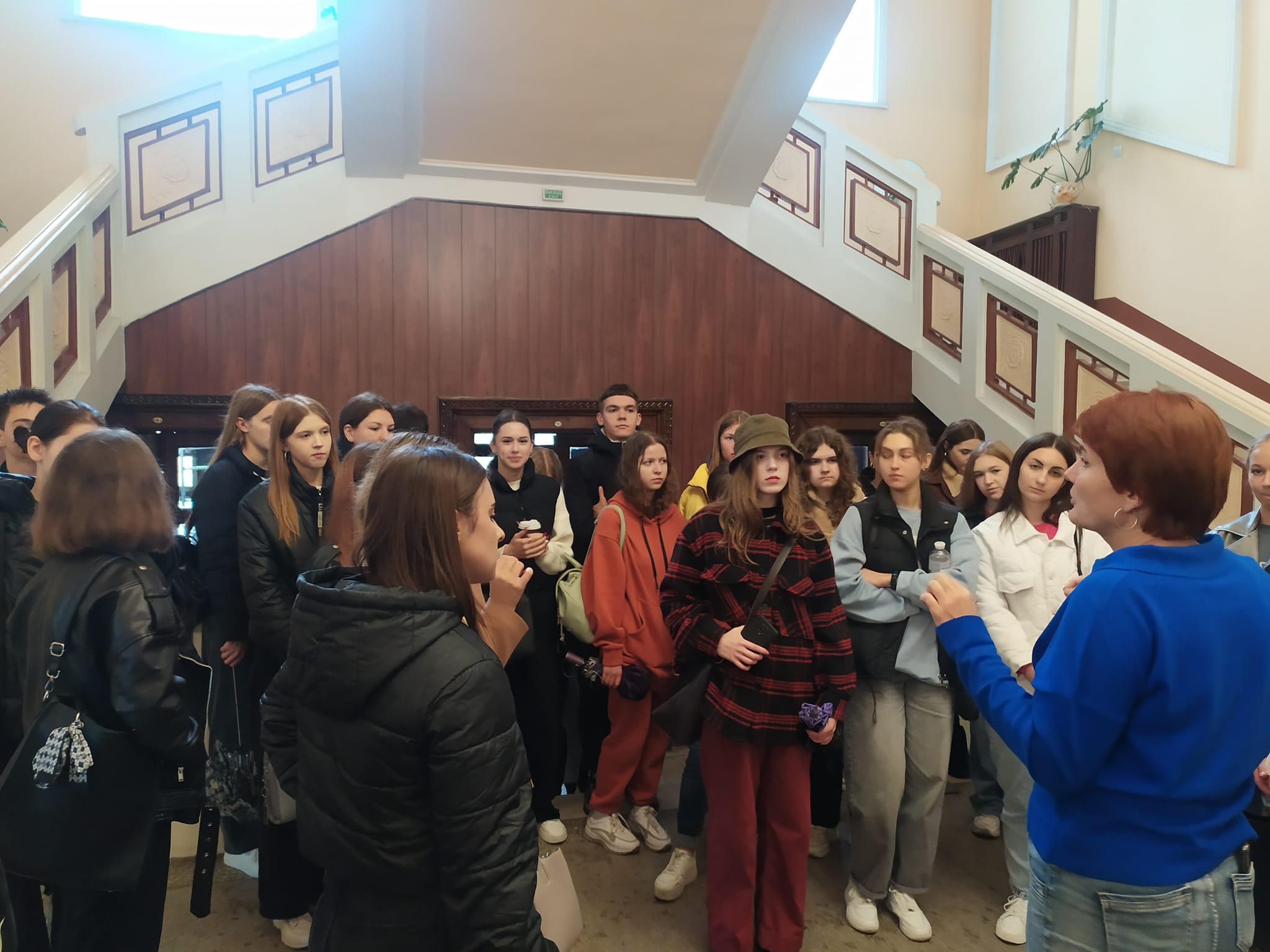 Розповідь працівників бібліотеки