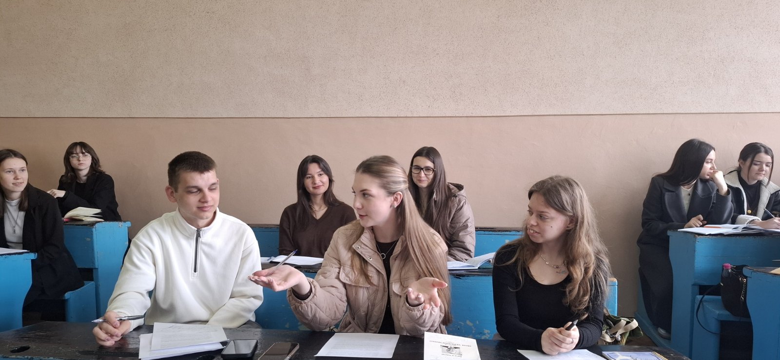Синтаксис без кордонів: як спільна пара об’єднала філологів Чернівців та Ужгорода