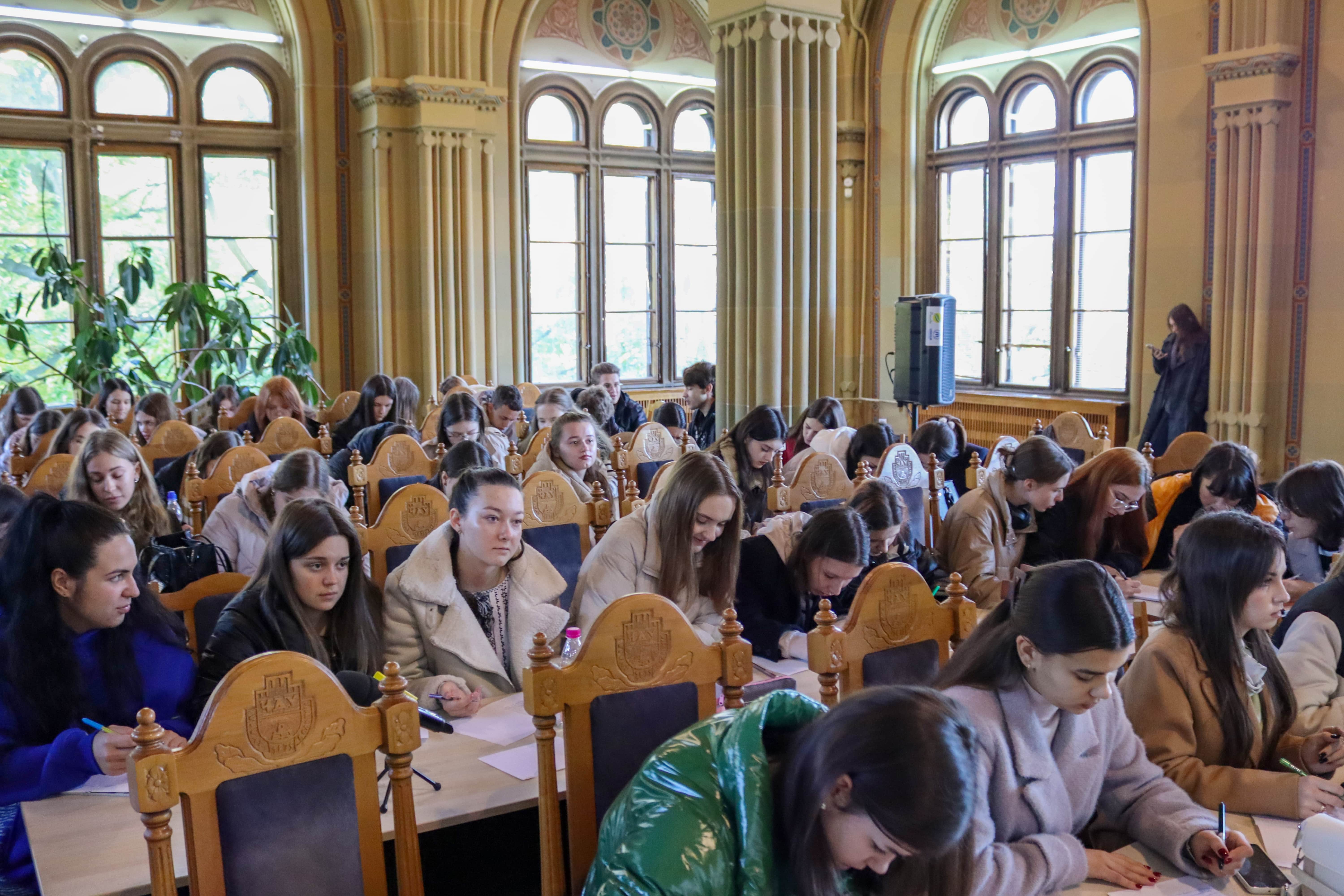 Університет доєднався до написання Радіодиктанту національної єдності