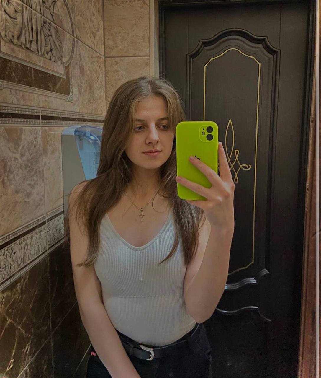Голова відділу фізики: Горюк Дарина Олегівна