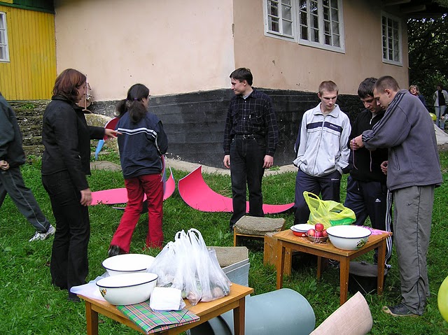 Посвята 2004